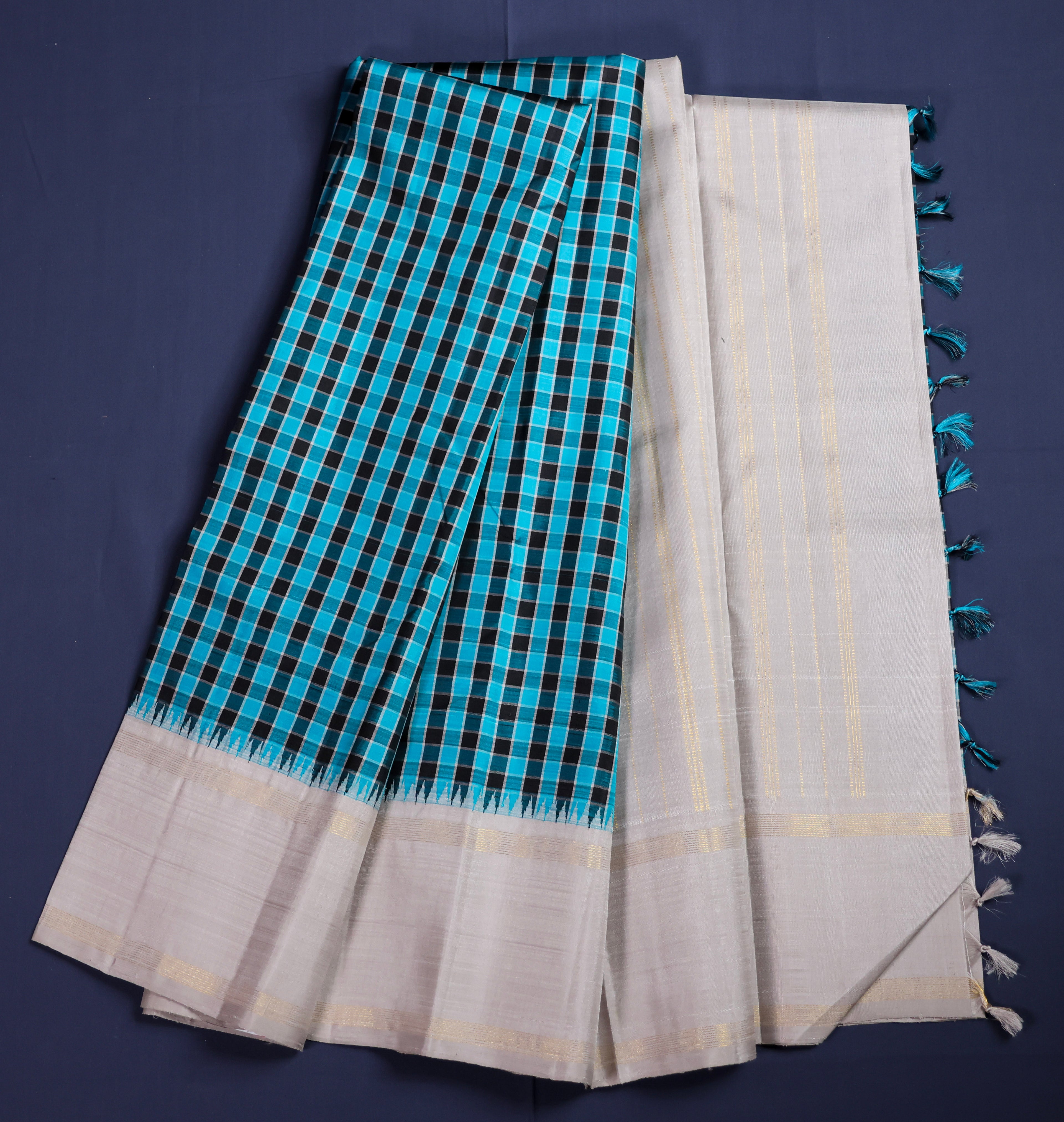 Pure Kancheepuram Handloom Silk Saree - Turquoise  Blue and black check with grey border