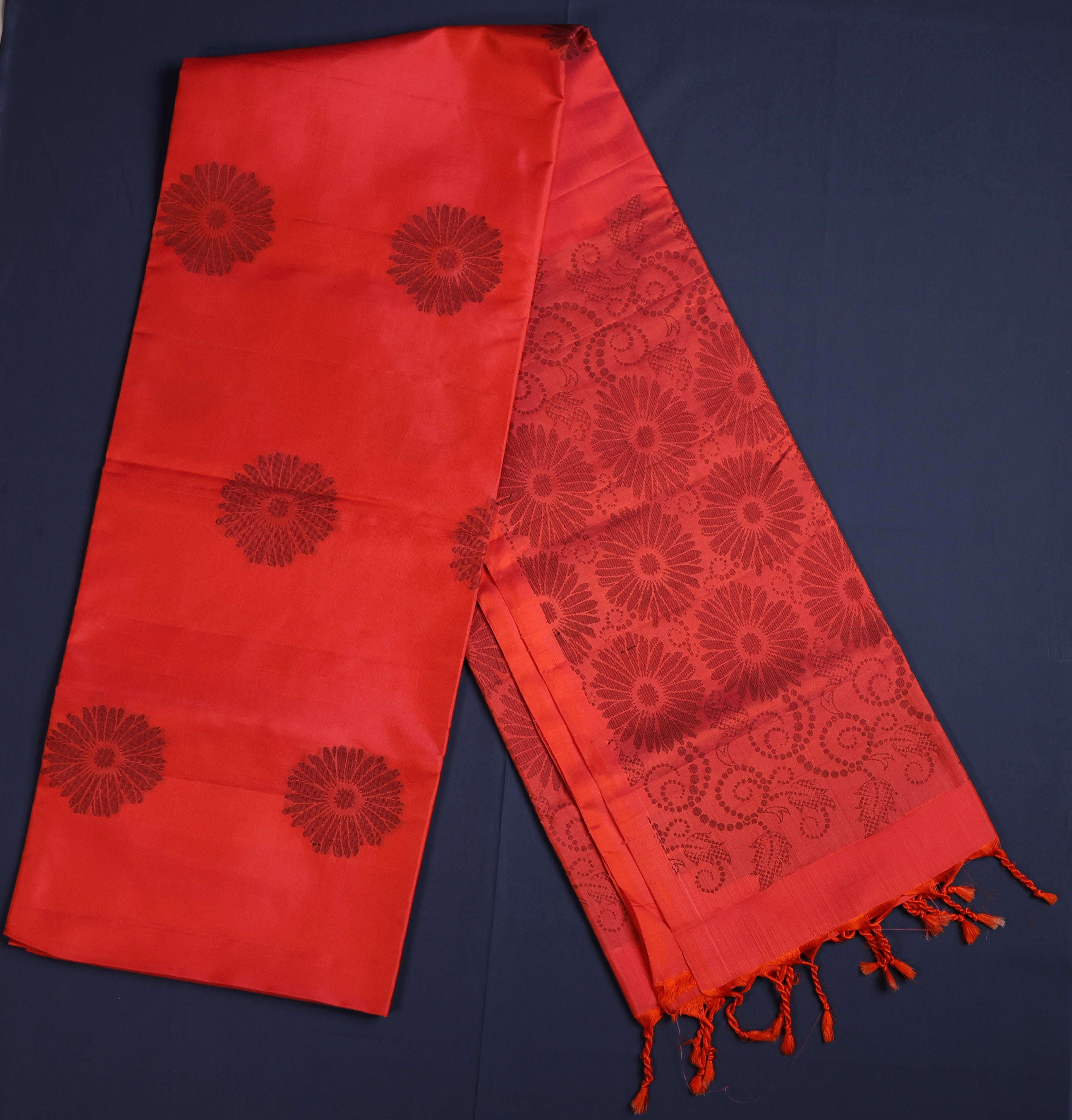 Pure Kancheepuram Handloom Soft Silk Saree – Borderless