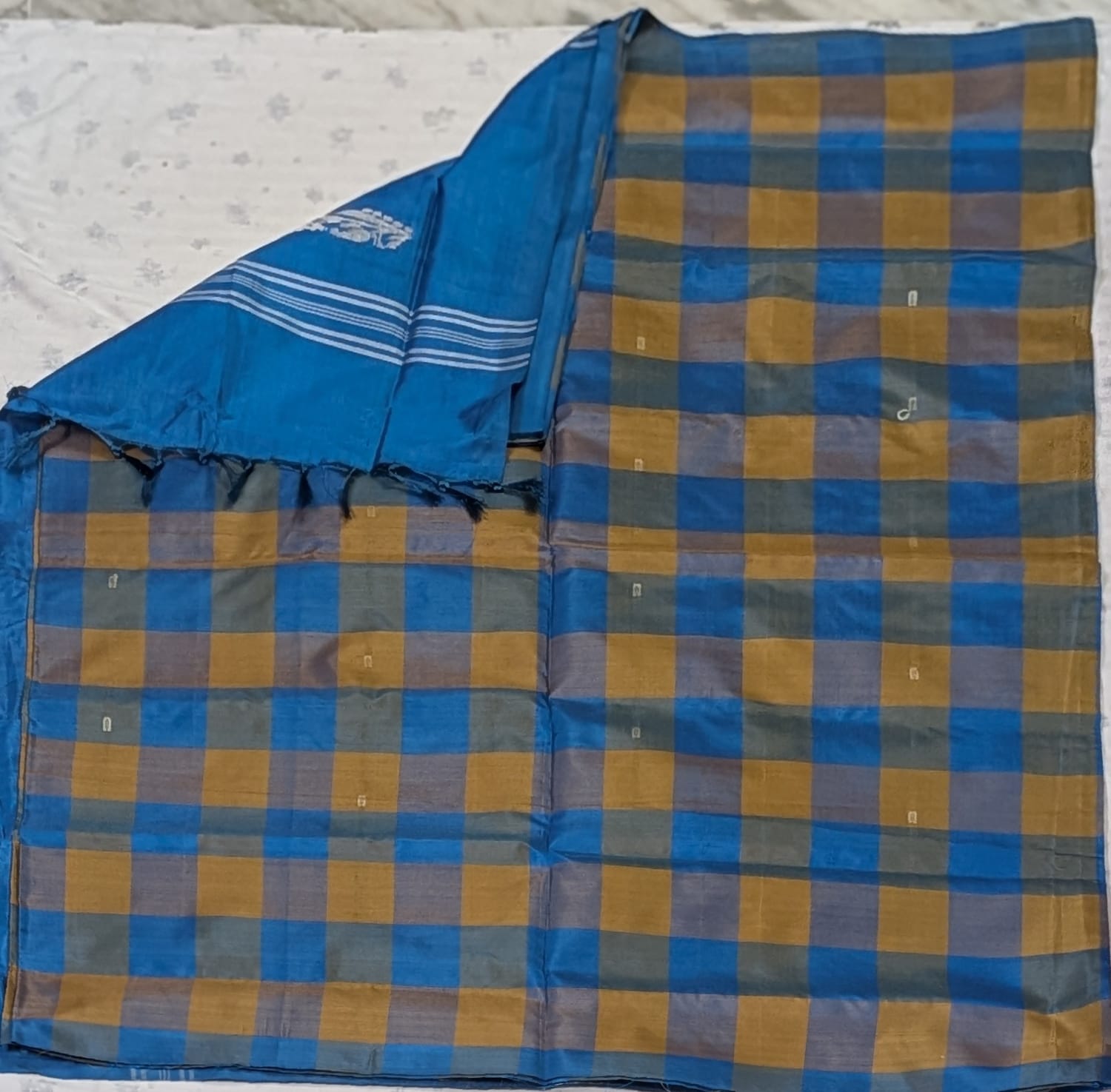 Pure Banana Pith Borderless Checks Saree - Blue with Mustard (With Blouse)